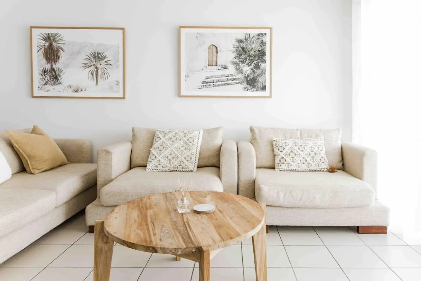 Bright & Cosy 2 Bed, 2 Bath Apartment, With Pool Tweed Heads 0*,  Australia